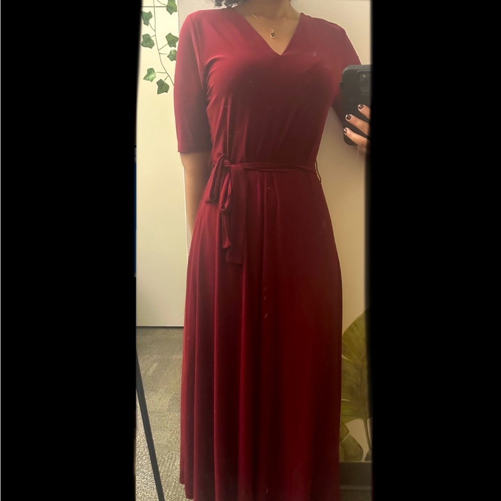 CHAUS New York medium burgundy/red maxi dress